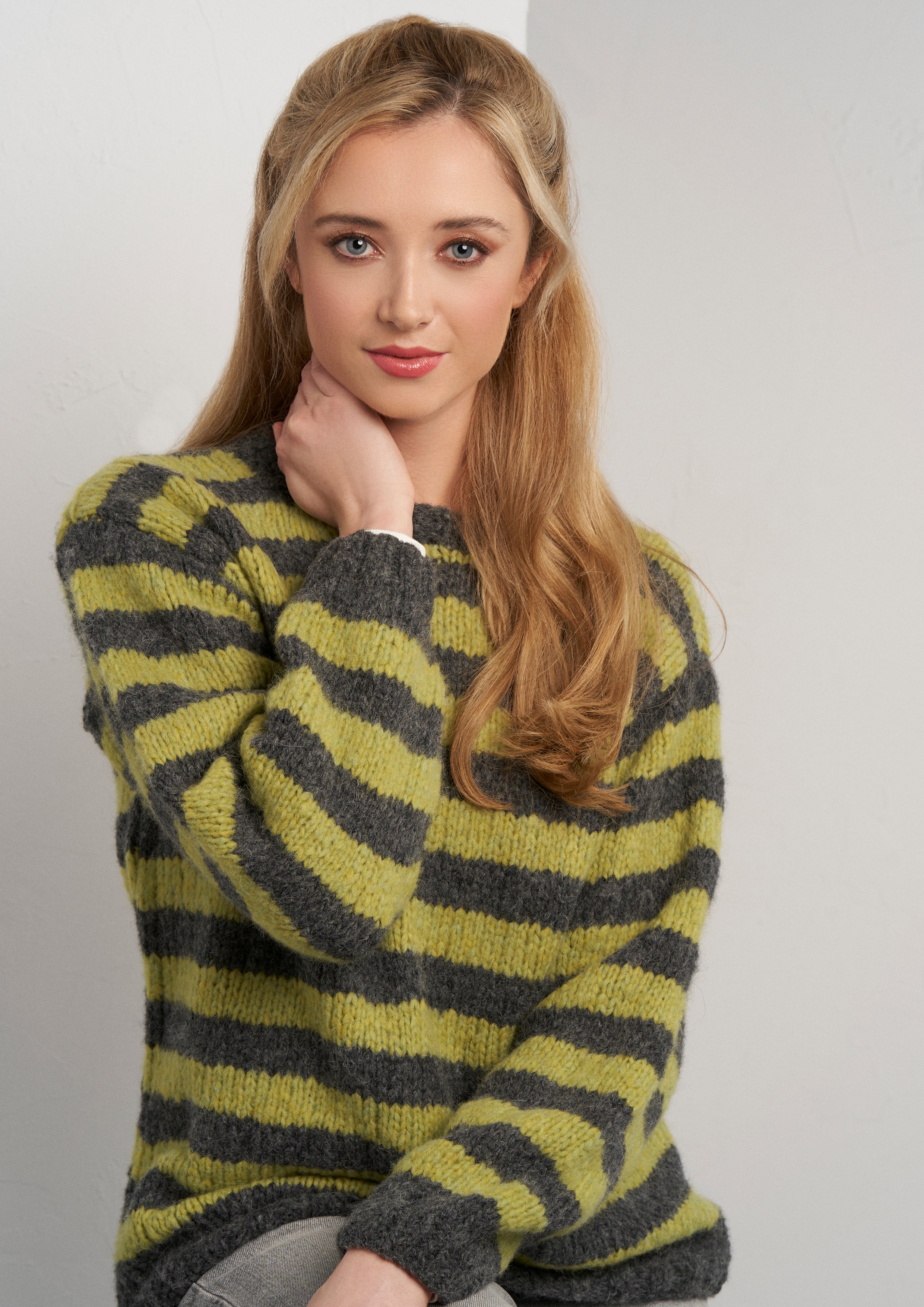 Hook Jumpers Knitting Pattern