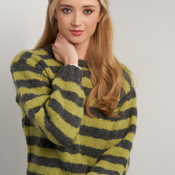 Hook Jumpers Knitting Pattern