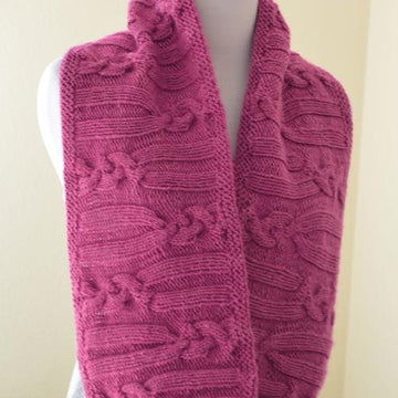 #178 Rose Cabled Circular Scarf