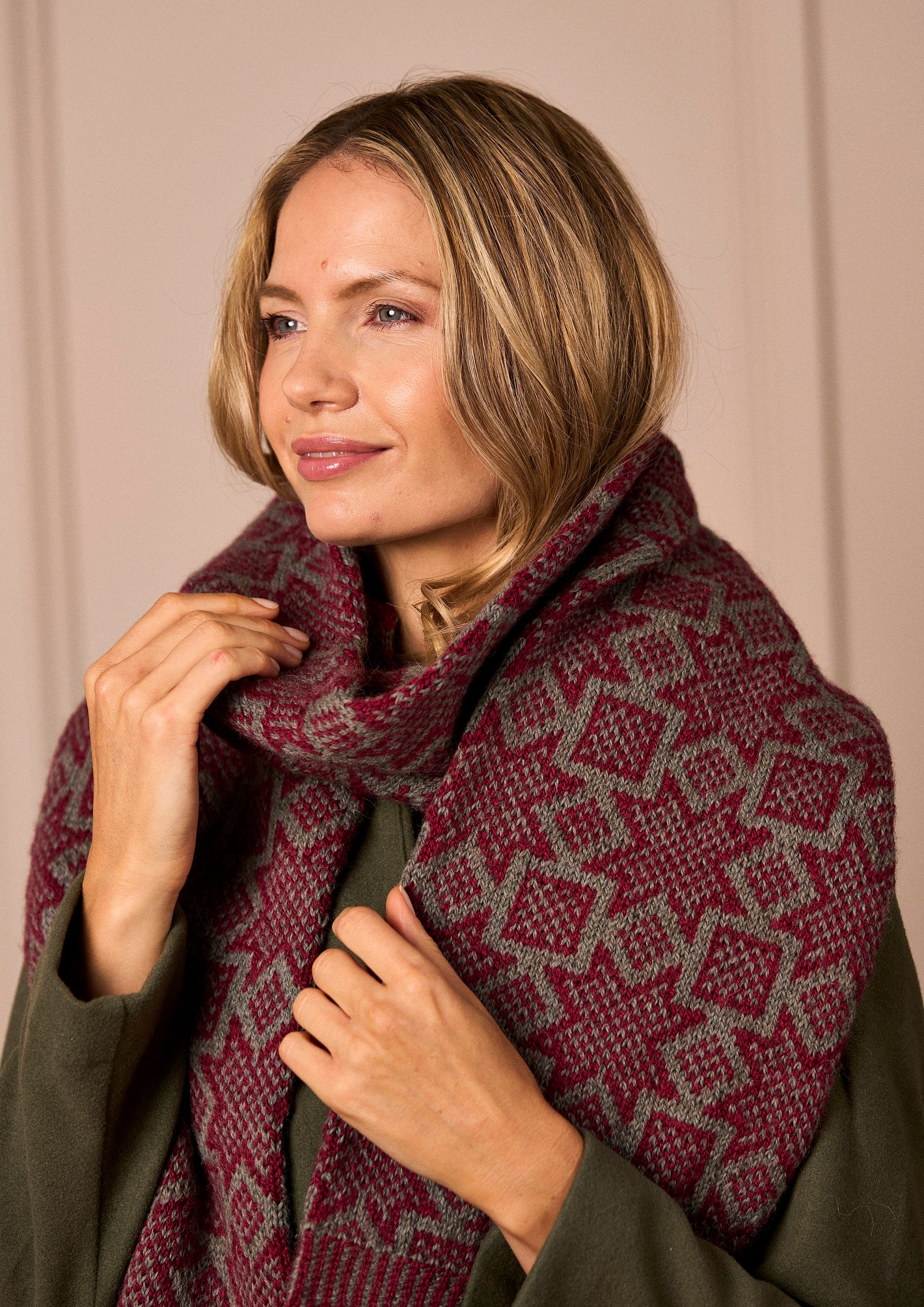 Bright Star Scarf Knitting Pattern