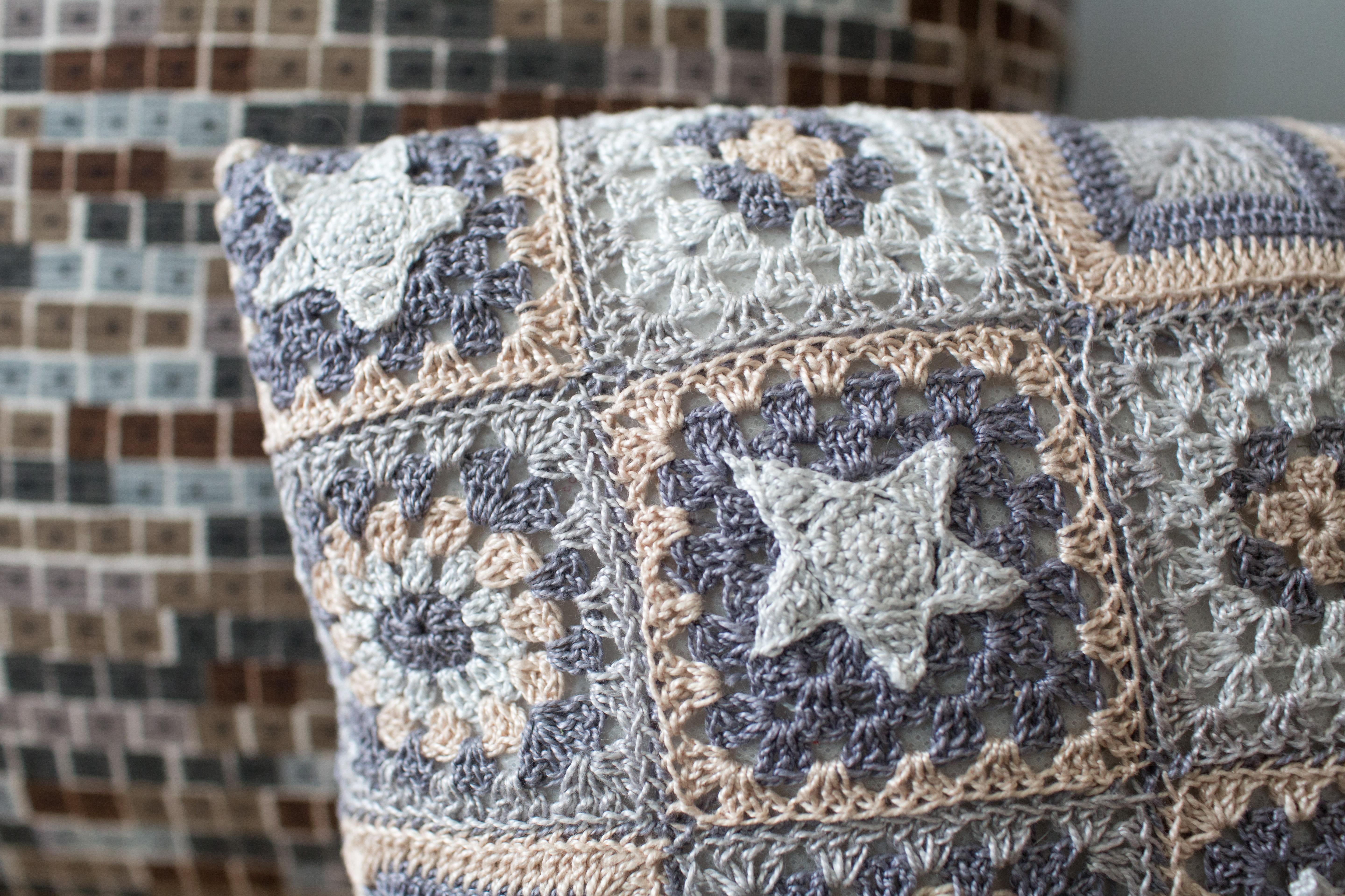 Star Cushion