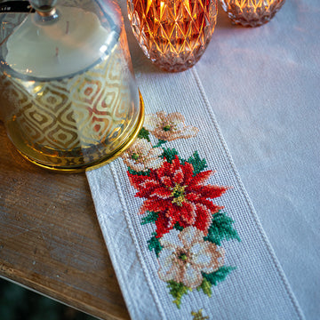 Vervaco Christmas Flowers Aida Tablecloth Cross Stitch kit