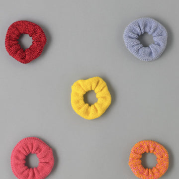 Paintbox Yarns Stunning Scrunchie Knitting Pattern