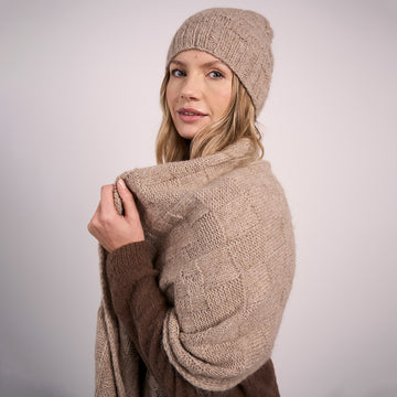 Heather Hat + Mittens Knitting Pattern