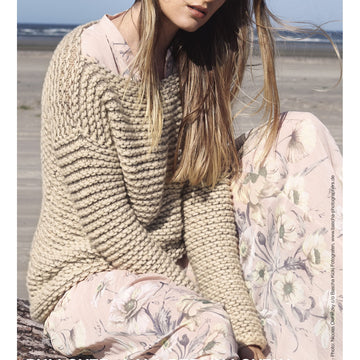 Lana Grossa Pullover in Lala Berlin Lovely Cashmere & Cashmere Fine