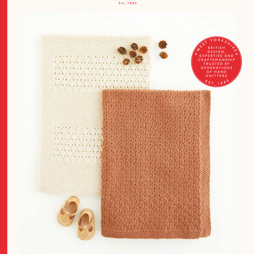 Sirdar Co-ordinating Woodland Blankets Knitting Pattern