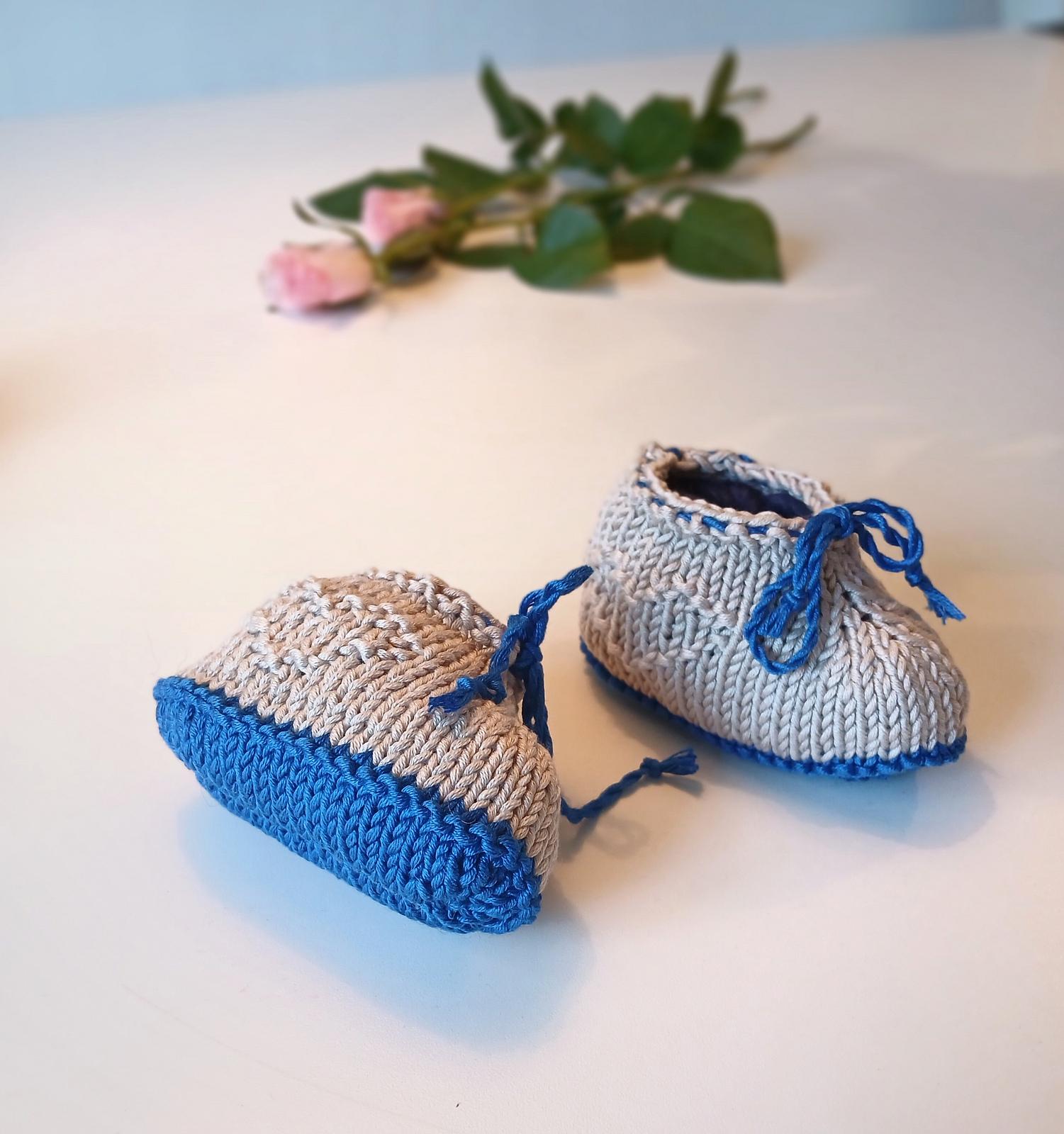 Tiny Heart Baby Shoes