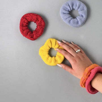 Paintbox Yarns Stunning Scrunchie Knitting Pattern