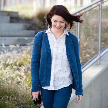 Valley Yarns Skyline Cardigan Knitting Pattern