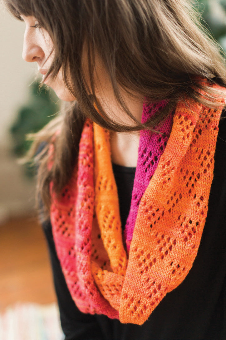 SweetGeorgia Talinum Cowl Knitting Pattern