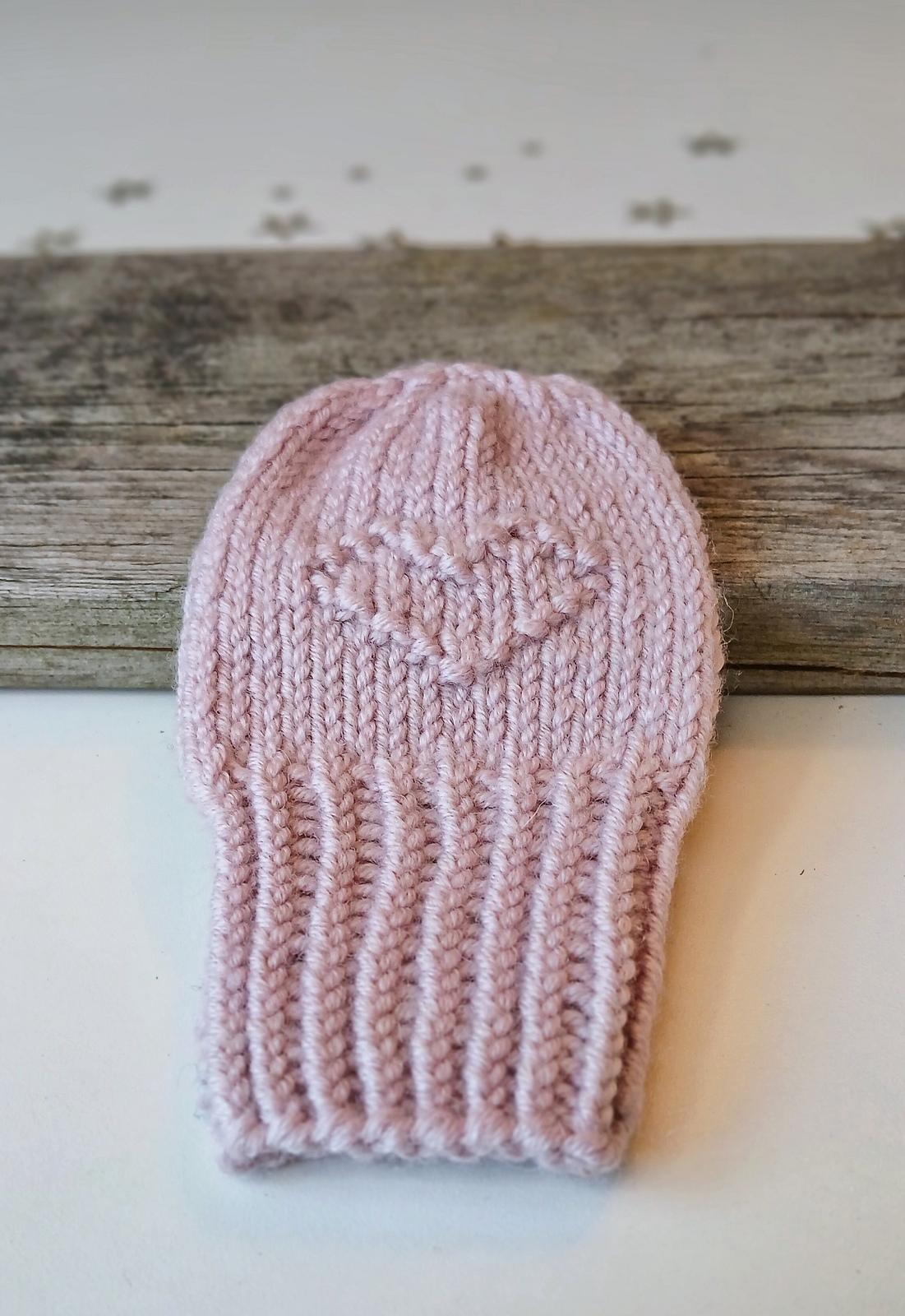 Tiny Heart Baby Mittens