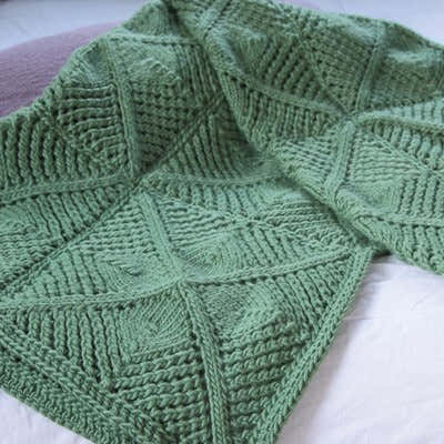 Valley Yarns Mitchella Blanket Knitting Pattern