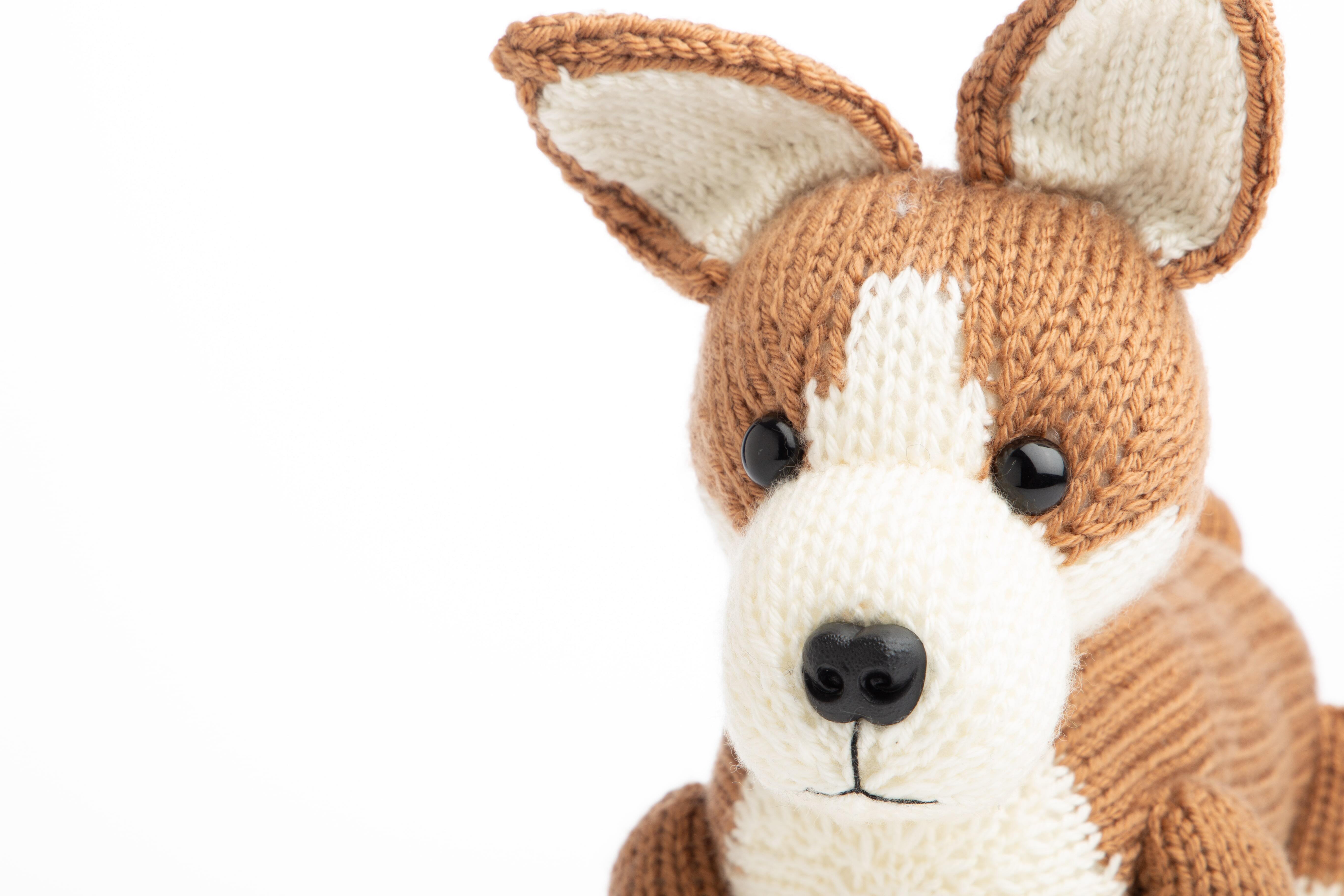 Deramores Pembroke Welsh Corgi Toy Knitting Pattern