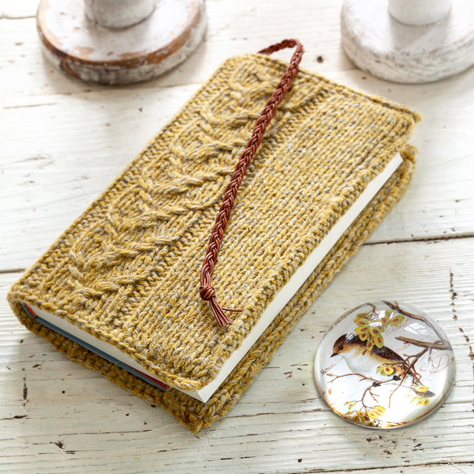 Lana Grossa Book Cover Homeware Crochet Pattern