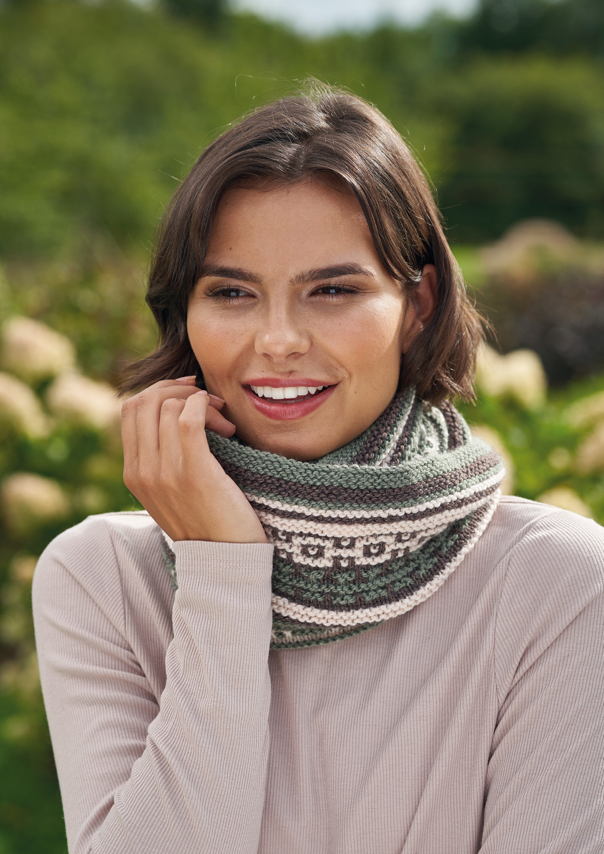 Rowan Kyle Cowl Knitting Pattern