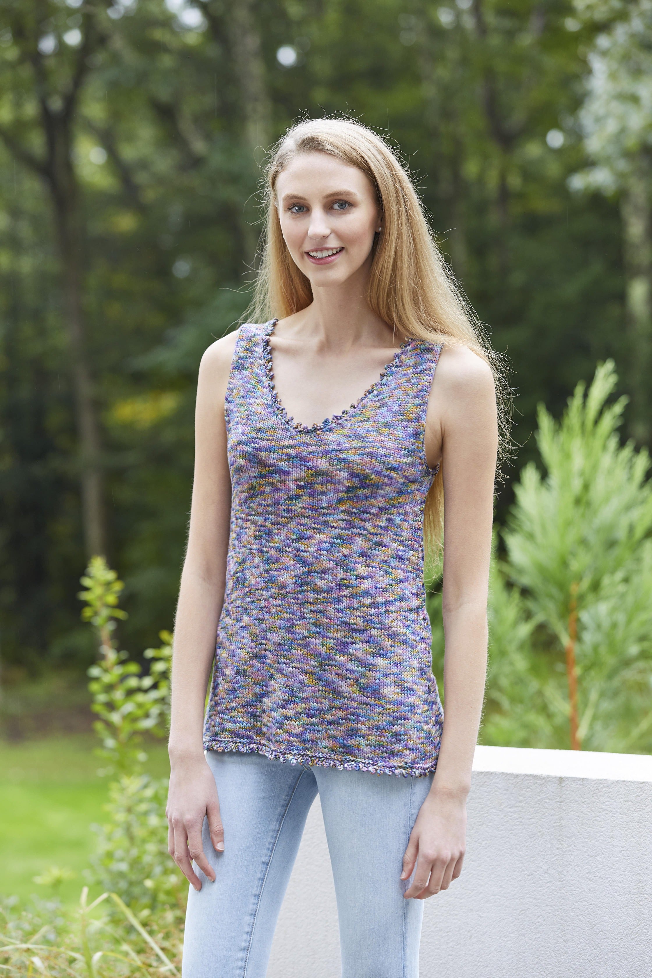 Tahki Yarns Dahlia Knitting Pattern