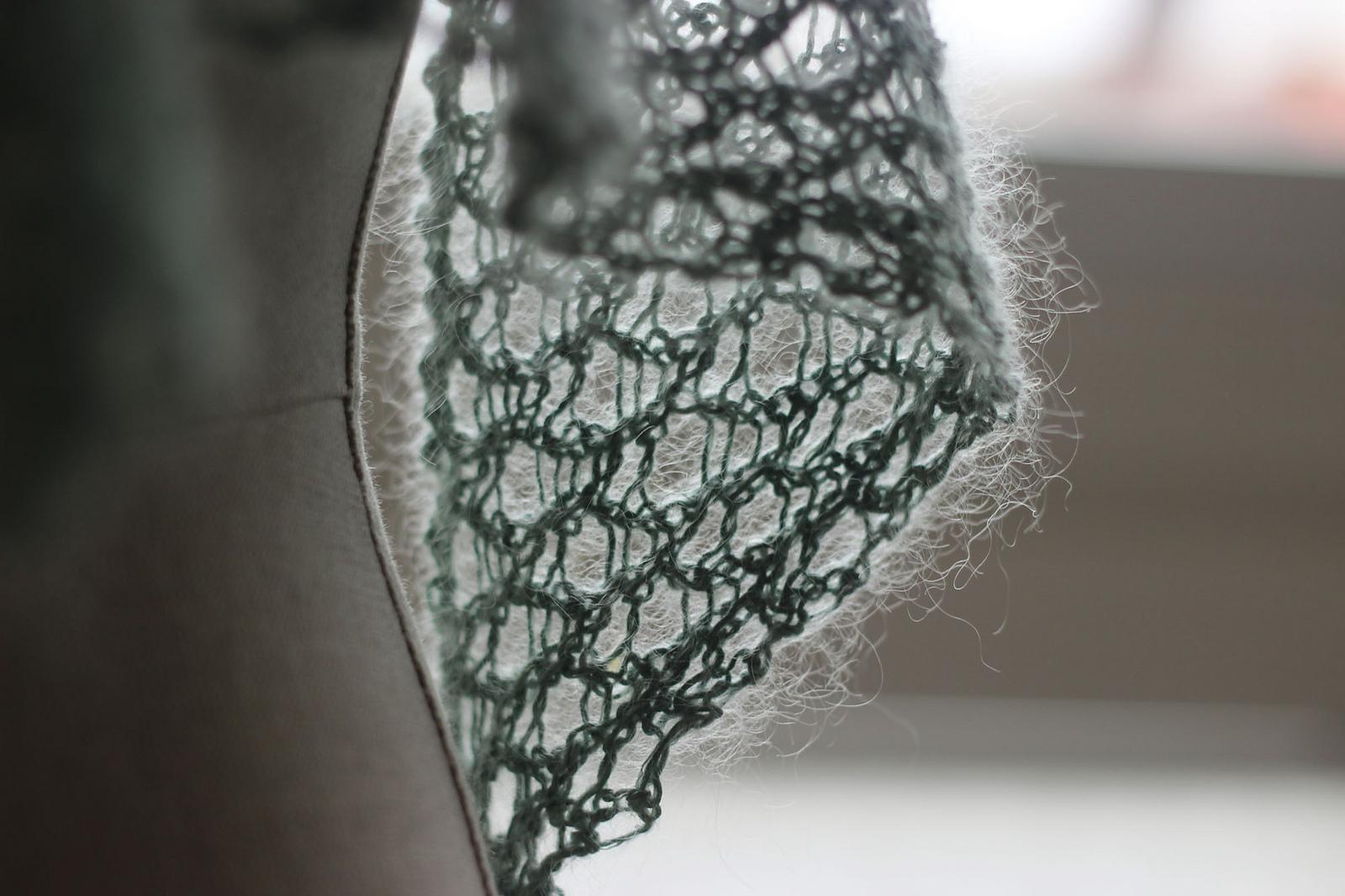 Silvery illume