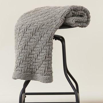 Tahki Yarns Breckenridge Blanket Knitting Pattern