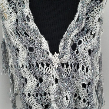 Ice and Snow Shawlette