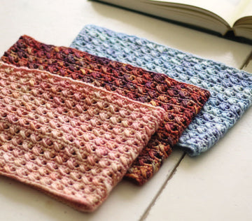 Aloe Cowl in Malabrigo Rios - PDF