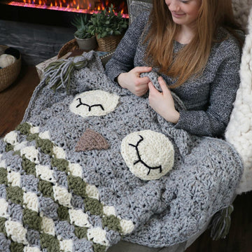 Sleepy Owl Cocoon Blanket
