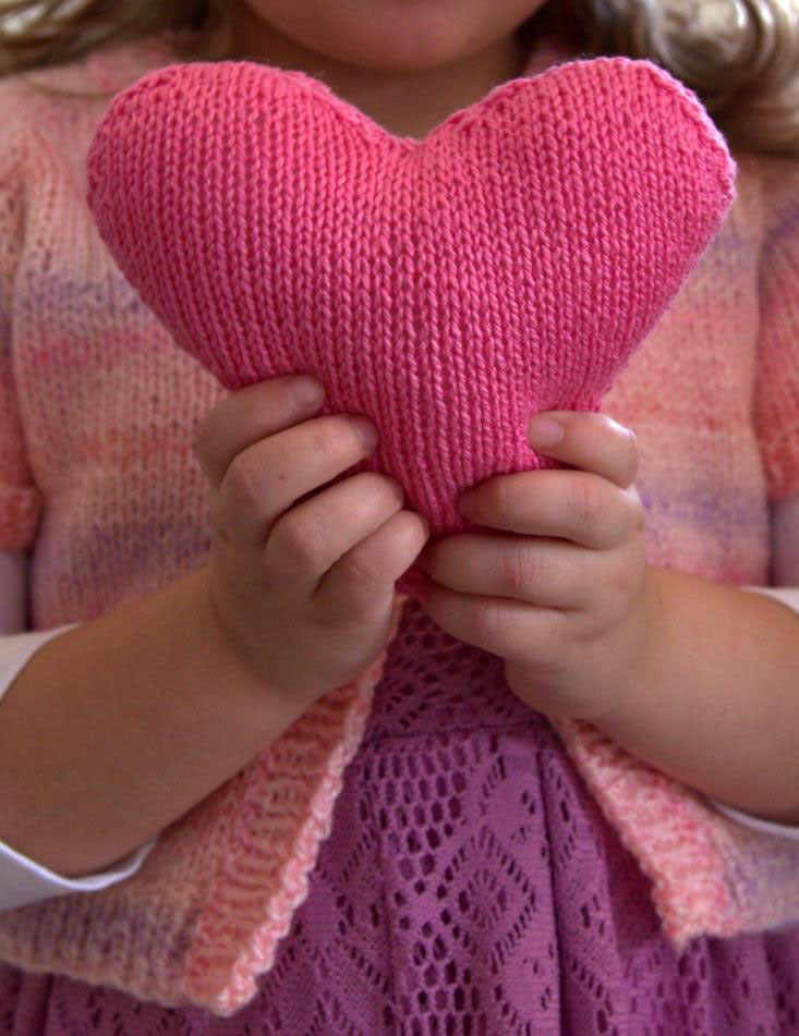 Heart Saschet Toy Knitting Pattern