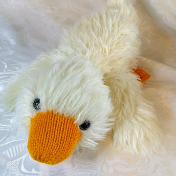 Lazy Dazy Duck (includes two sizes)