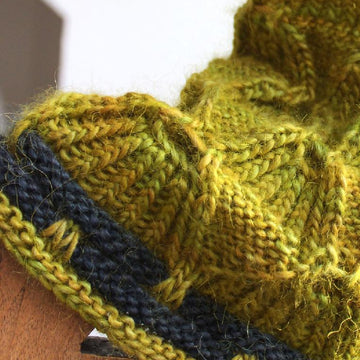 Mysteriosa Cowl