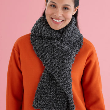 Beginner One Ball ScarfÃ‚Â in Lion Brand Homespun Thick & Quick - L20058C